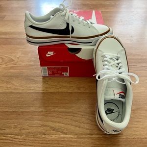 Nike Court Legacy Tennis Shoes
